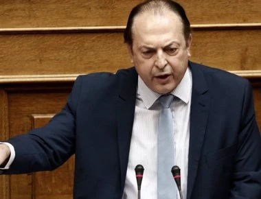 Ανεξαρτητοποιήθηκε ο βουλευτής Β'Θεσσαλονίκης των ΑΝΕΛ Γ.Λαζαρίδης - Τρίζει η κυβερνητική πλειοψηφία